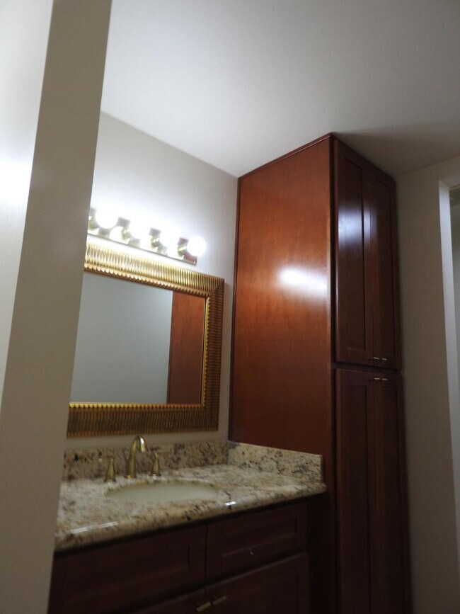 Building Photo - 4111 N 87th Pl