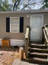 Building Photo - 9930 Geraldine St