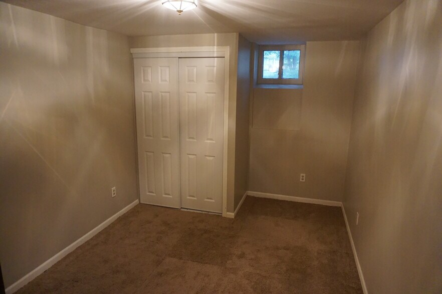 Basement bedroom #2 - 5047 44th Ave S