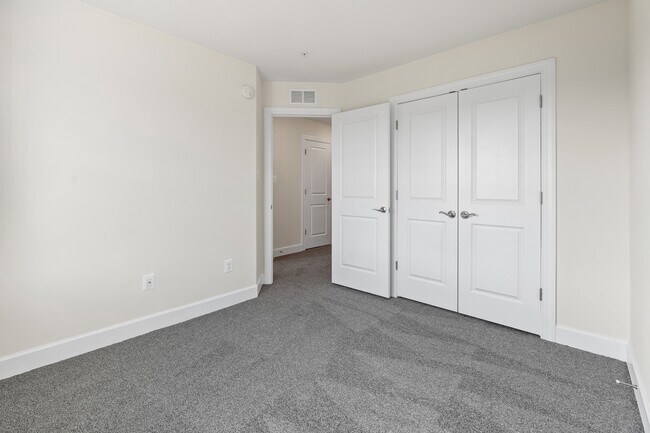 Building Photo - 2962 Chalkstone Pl