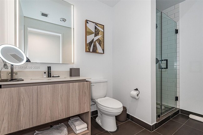 Building Photo - 398 NE 5th St