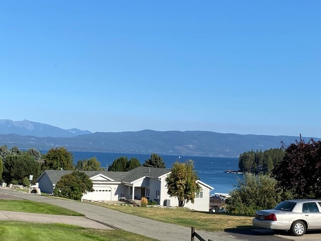 Building Photo - 128 Sunset Ridge