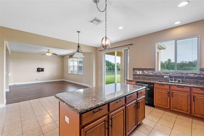 Building Photo - 14281 Lagoon Cove Ln