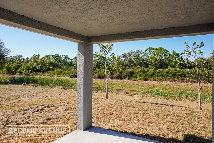 Building Photo - 2747 Ponce De Leon Blvd