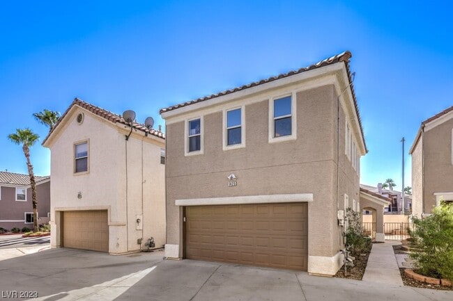 Building Photo - 1425 Bow Creek Ct