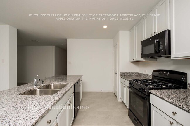 Building Photo - 1128 Catclaw Rd