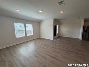 Building Photo - 1433 Redwood Crk