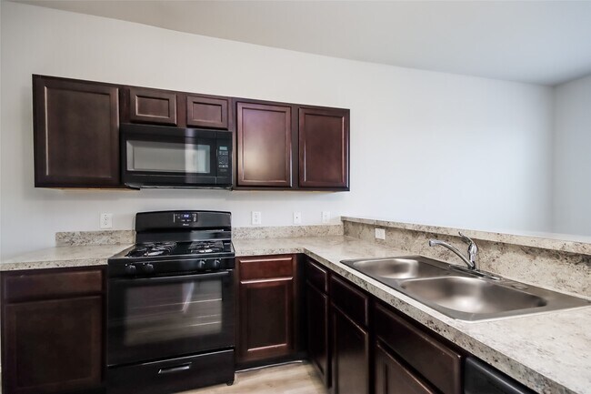 Building Photo - 22298 Porter Mountain Trl