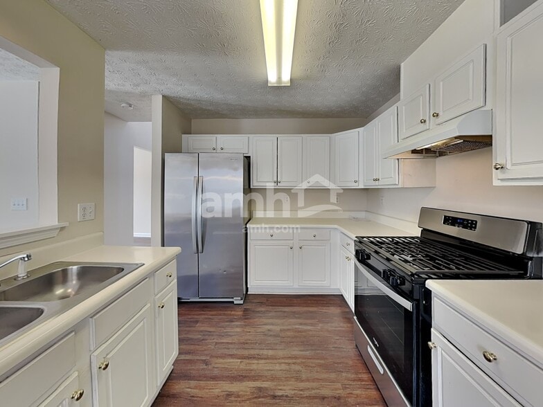 Building Photo - 170 Taggart Run NW