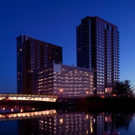 Building Photo - 105 Christina Landing Dr