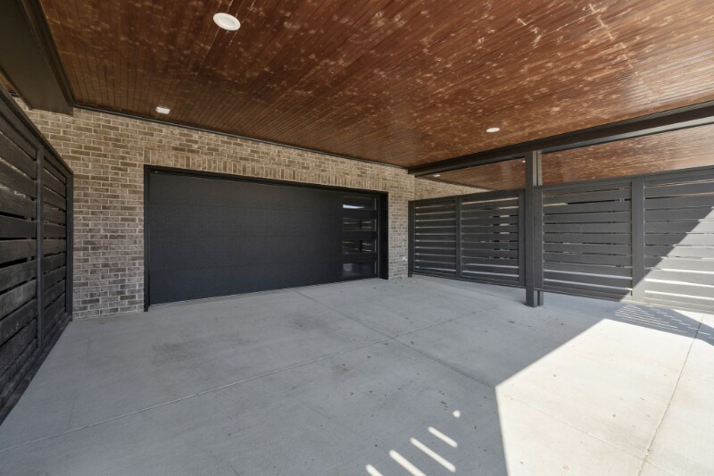 Building Photo - 1425 Doc Johns Blvd