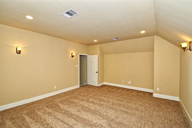 Building Photo - 17519 Murrayfield Ct