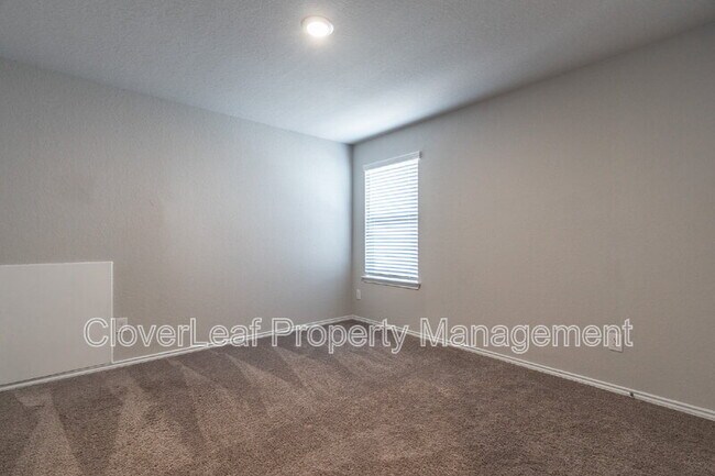Building Photo - 5043 Segovia Way
