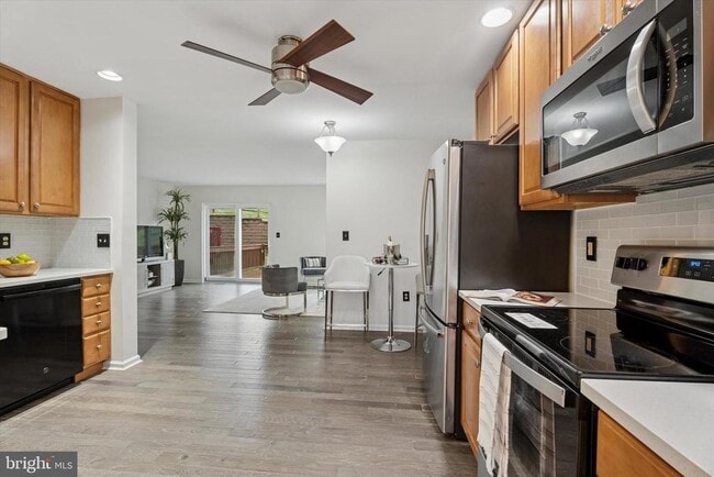 Building Photo - 1031 Balley Dr