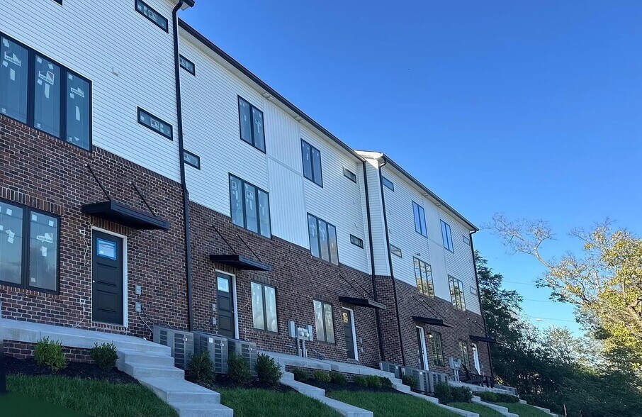 Building Photo - 3109 Liberty Cir