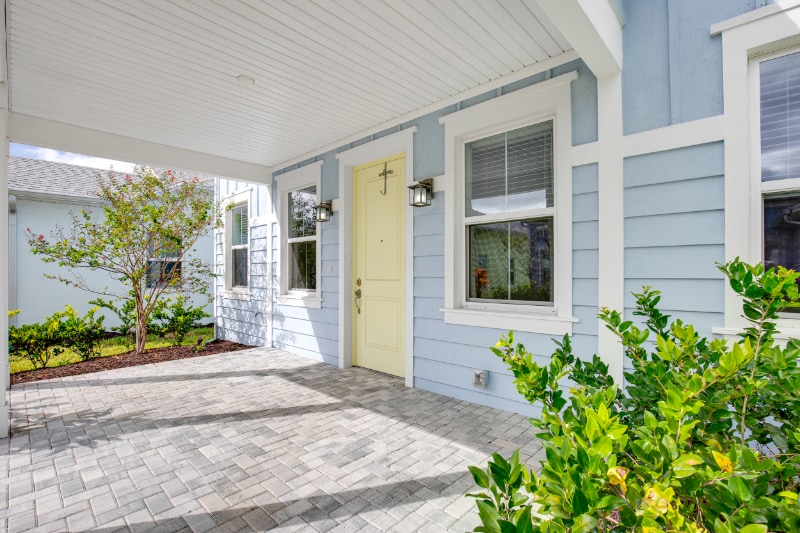 Building Photo - 513 High Tide Ln