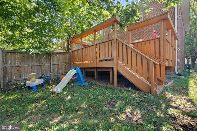 Building Photo - 4411 Harrison St NW