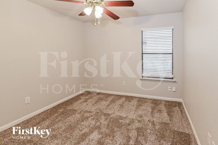 Building Photo - 15114 Blue Creek Ranch Dr