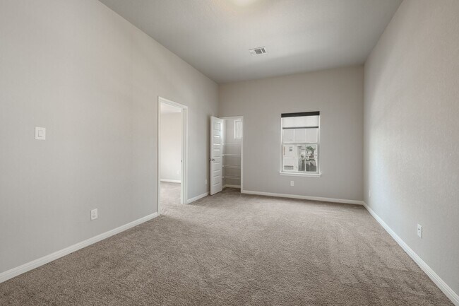 Building Photo - Where Style Meets Function in a Prime Setting