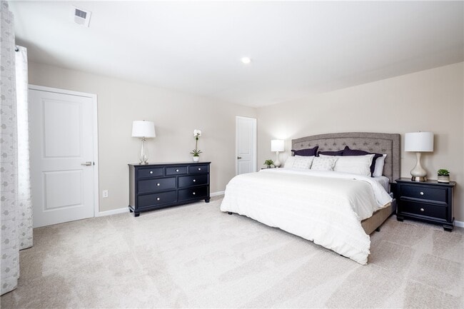 Building Photo - 257 Nevins Rd