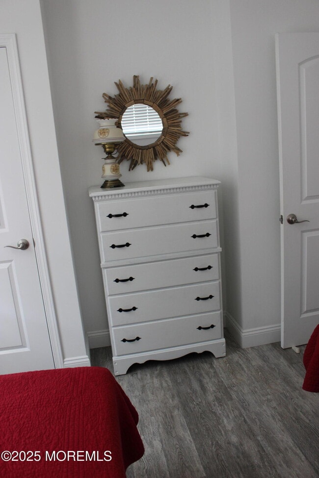 Building Photo - 128 W Osprey Way