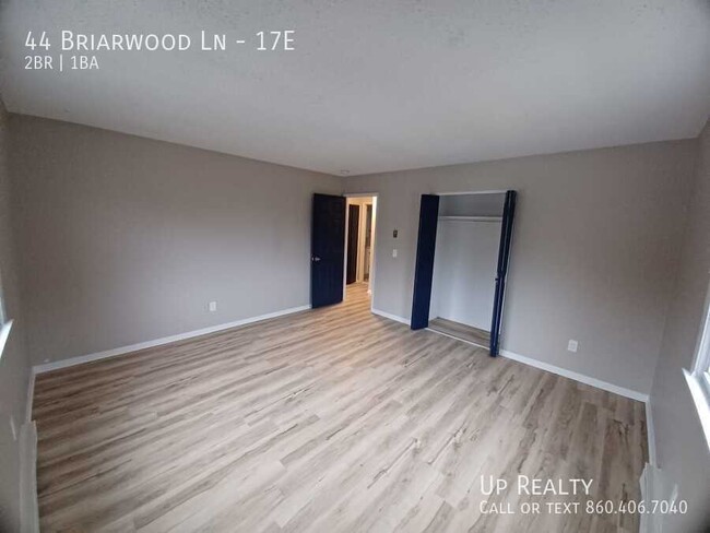 Building Photo - 40-44 Briarwood Ln