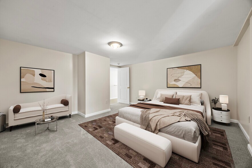 Building Photo - 20 School St