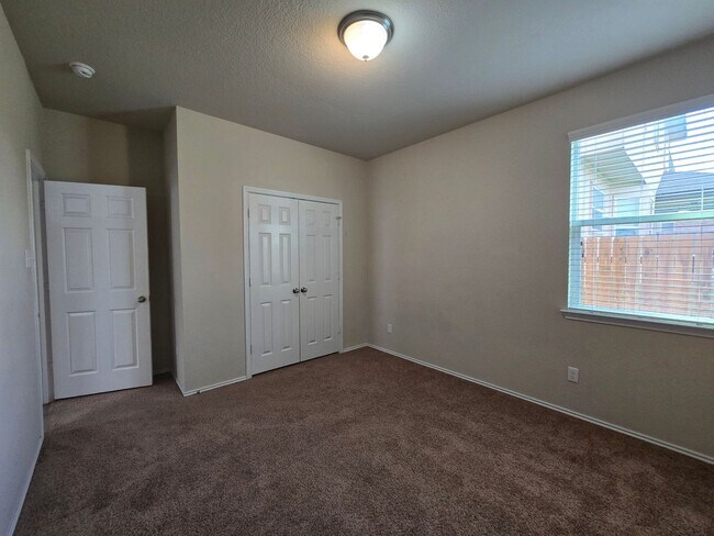 Building Photo - 9507 Adeel Dr