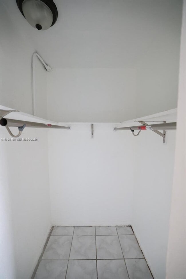 Building Photo - 6270 W Flagler St