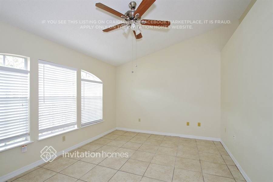 Building Photo - 3214 Glenmeadow Terrace
