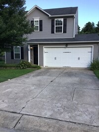 Building Photo - 399 Randolph Dr