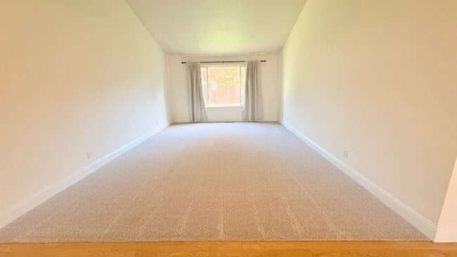 Building Photo - Charming and Move-in Ready, 4BD/2BA, Single-Story Home in Twin Creeks South Estates, San Ramon- A...