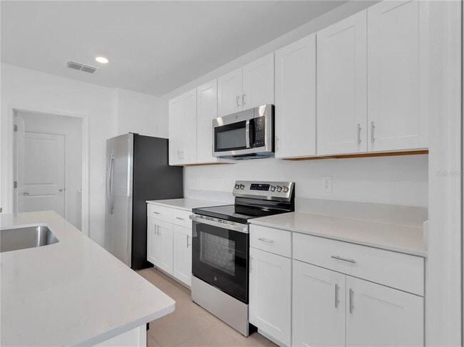 Building Photo - 5757 Red Kite Dr