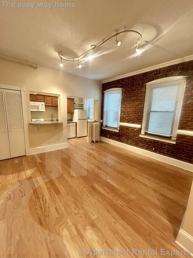 Building Photo - 888 Massachusetts Ave