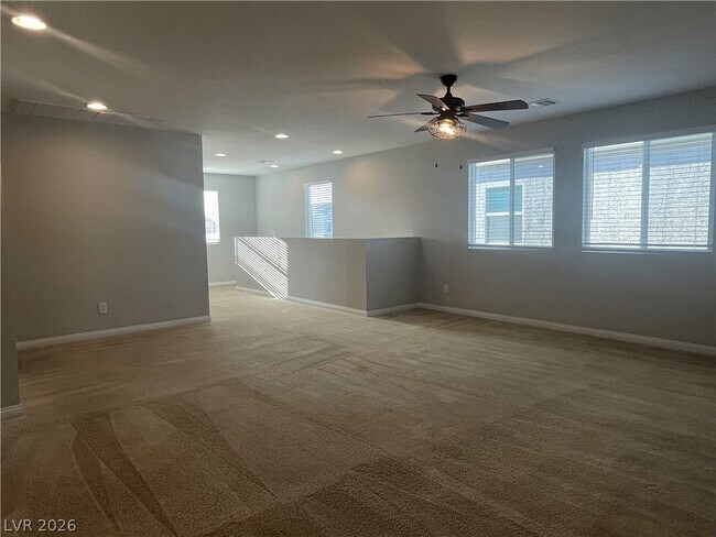 Building Photo - 4749 Prizewinner St