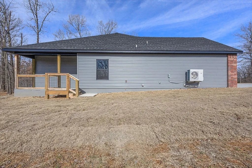 Building Photo - 1 Boswell Dr