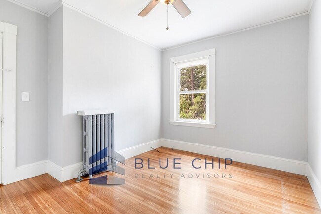 Building Photo - 173 Brimbal Ave