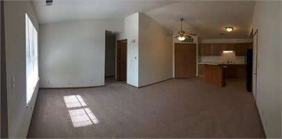 Building Photo - Apartment near Metro Centre