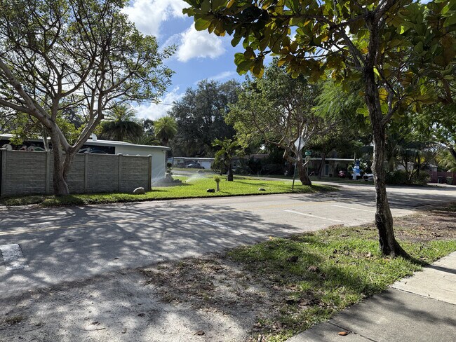 Building Photo - 451 NE 134th St