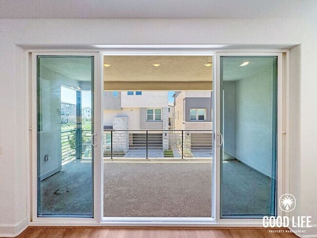 Building Photo - 10538 Cara Cara Dr