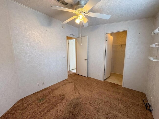 Building Photo - 3505 Meteor Pl