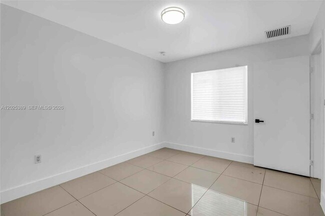 Building Photo - 1180 NW 67th St