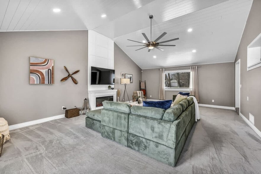 Building Photo - 1036 Union Ave