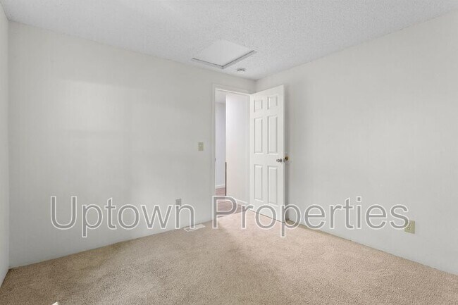 Building Photo - 19578 SW 68th Ave