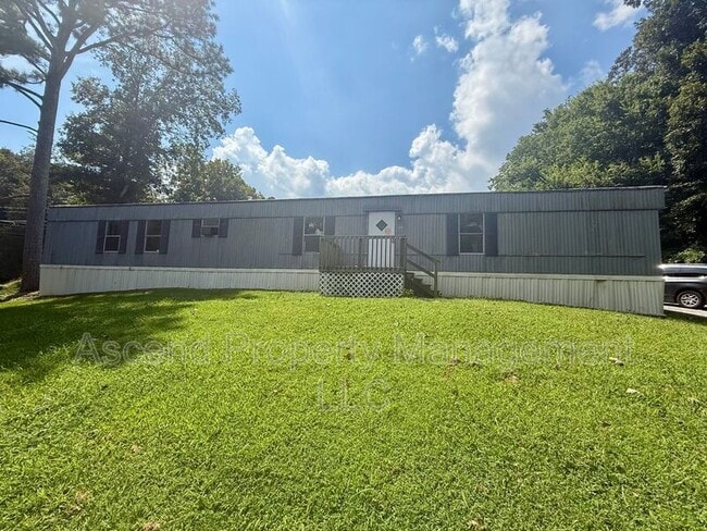 Primary Photo - 8903 Nelson Rd
