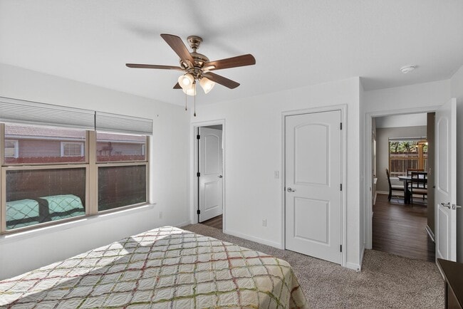 Building Photo - 830 Cypress Ln