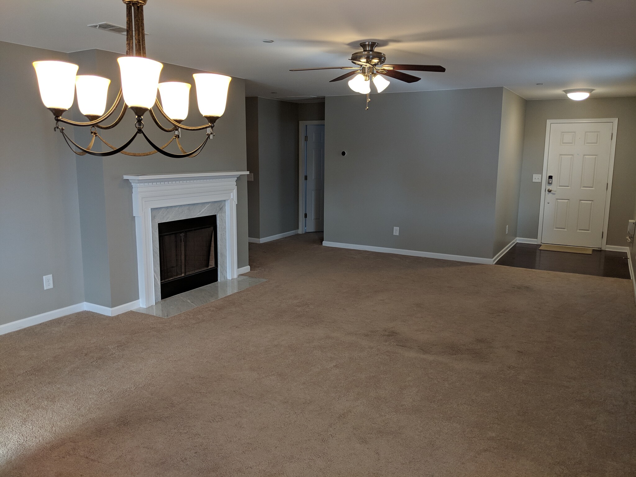 Building Photo - 644 Pemberton Dr