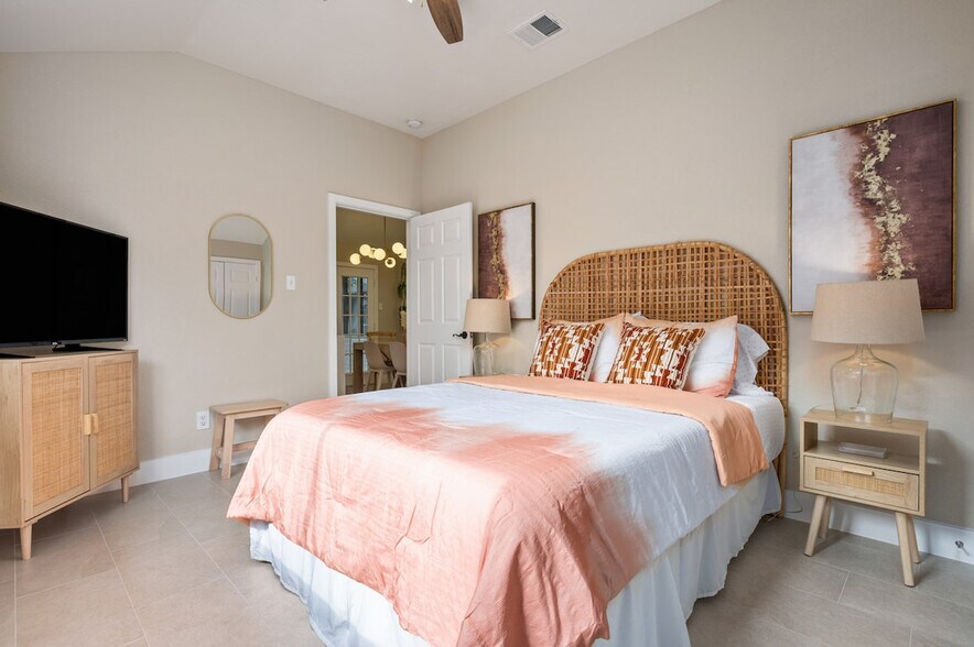 Building Photo - 2947 High Plains Dr