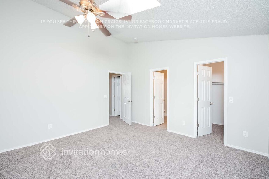 Building Photo - 3834 S Waco St