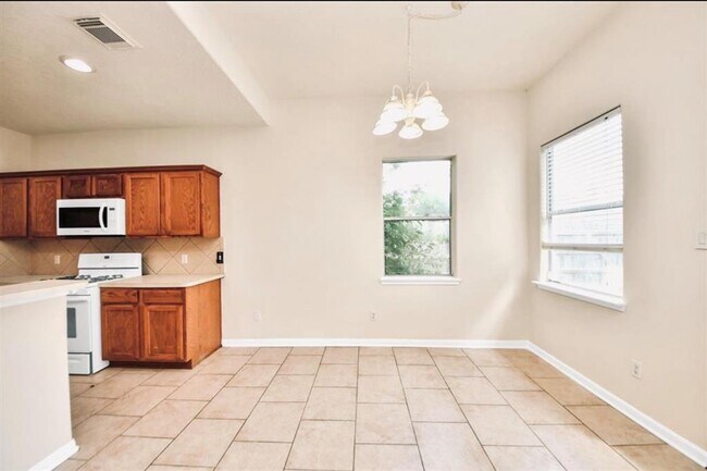 Building Photo - 6902 Sterling Meadow Dr